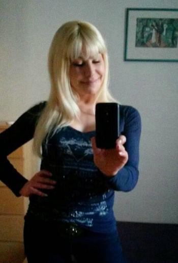 TS Pia North, 32 Caucasian/White transgender escort, Halifax